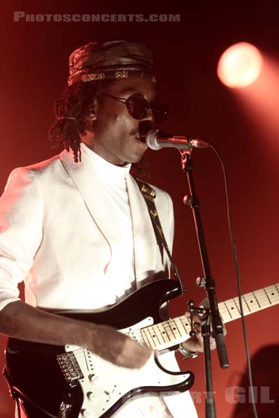 BLOOD ORANGE - 2013-10-31 - PARIS - Grande Halle de La Villette - 